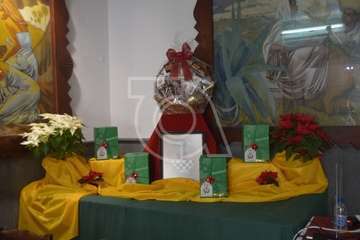 El Casino de Telde homenajea a 18 socios y al que fuera su conserje durante 40 años (Foto TA y TF)